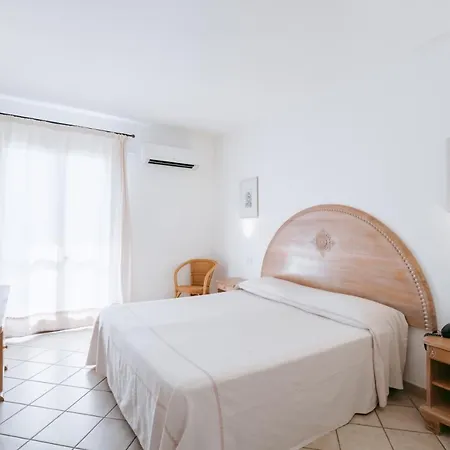 ホテル アンジェドラス アルゲーロ