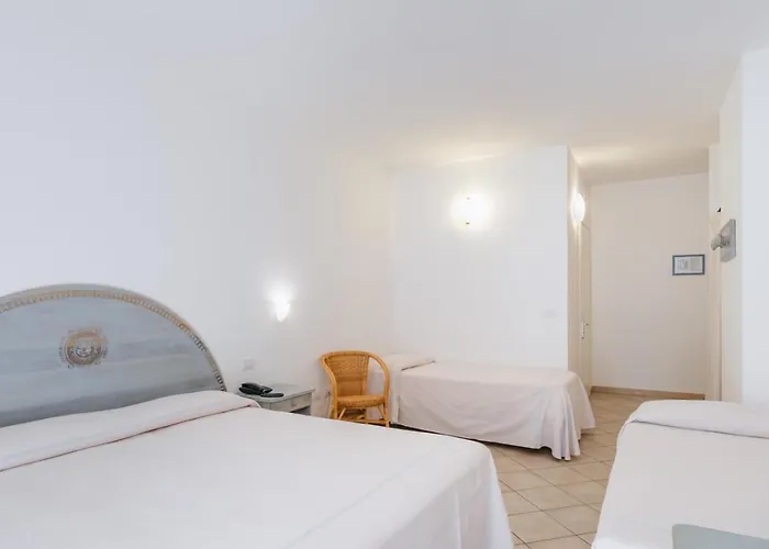 安格拉斯酒店 3* 阿尔盖罗