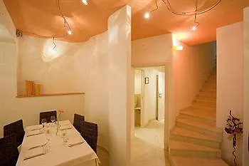 安格拉斯酒店 3*